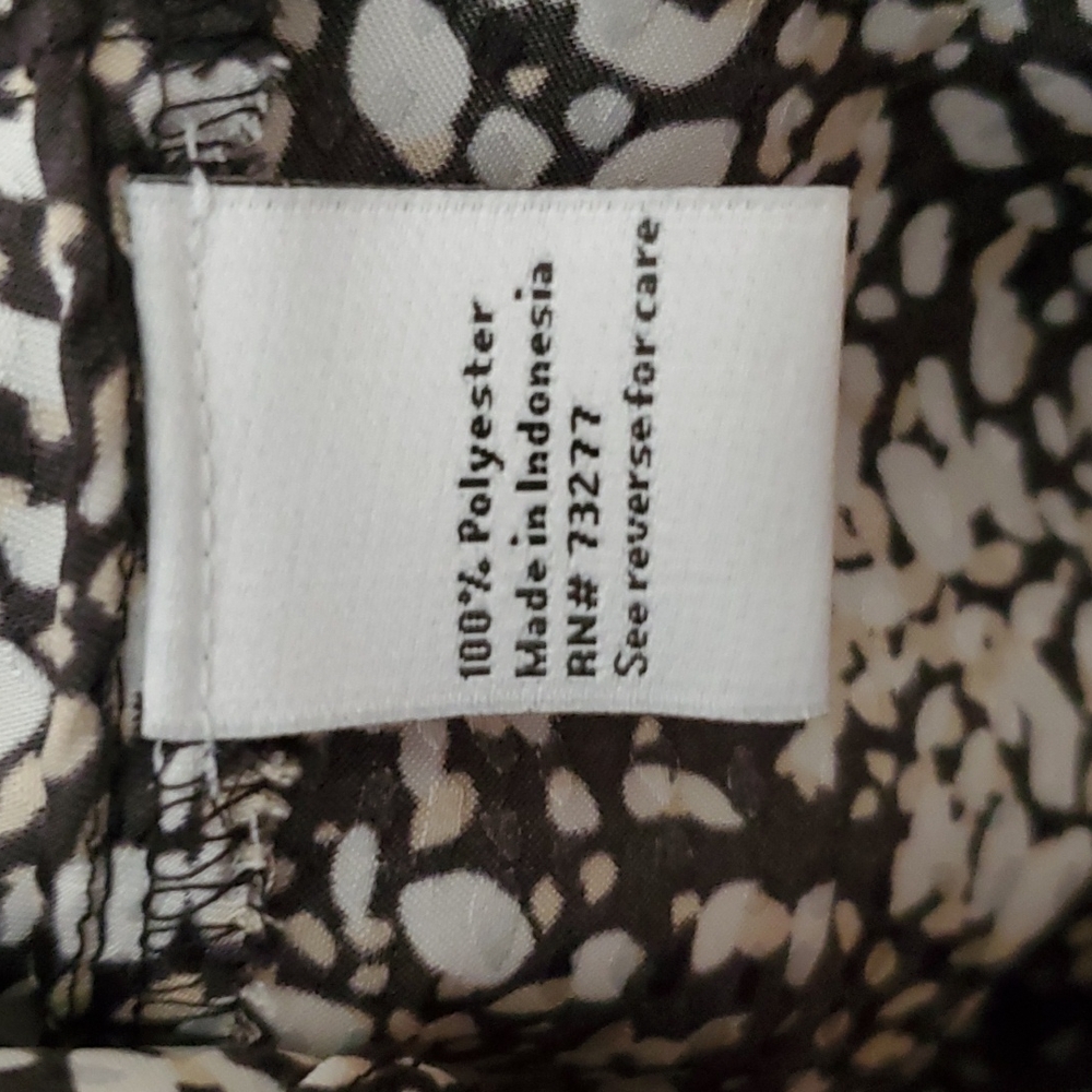 Nine West Patterned Button Down Blouse - image 7